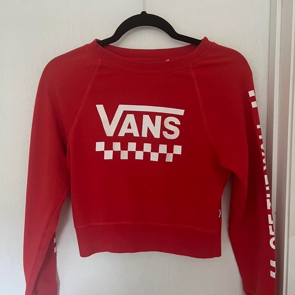 Cute cropped vans top! - Picture 1 of 2